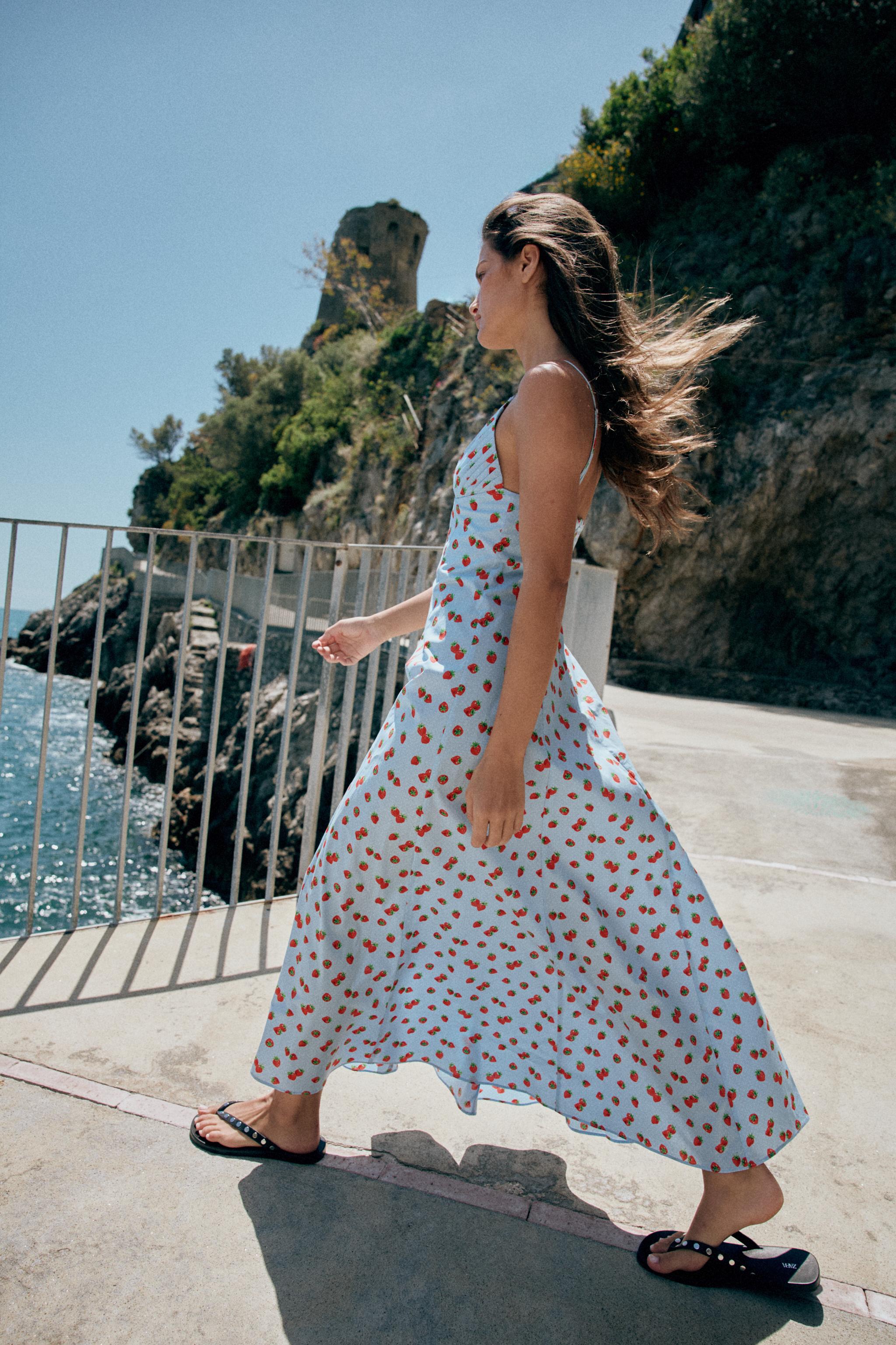 STRAWBERRY PRINT POPLIN MIDI DRESS